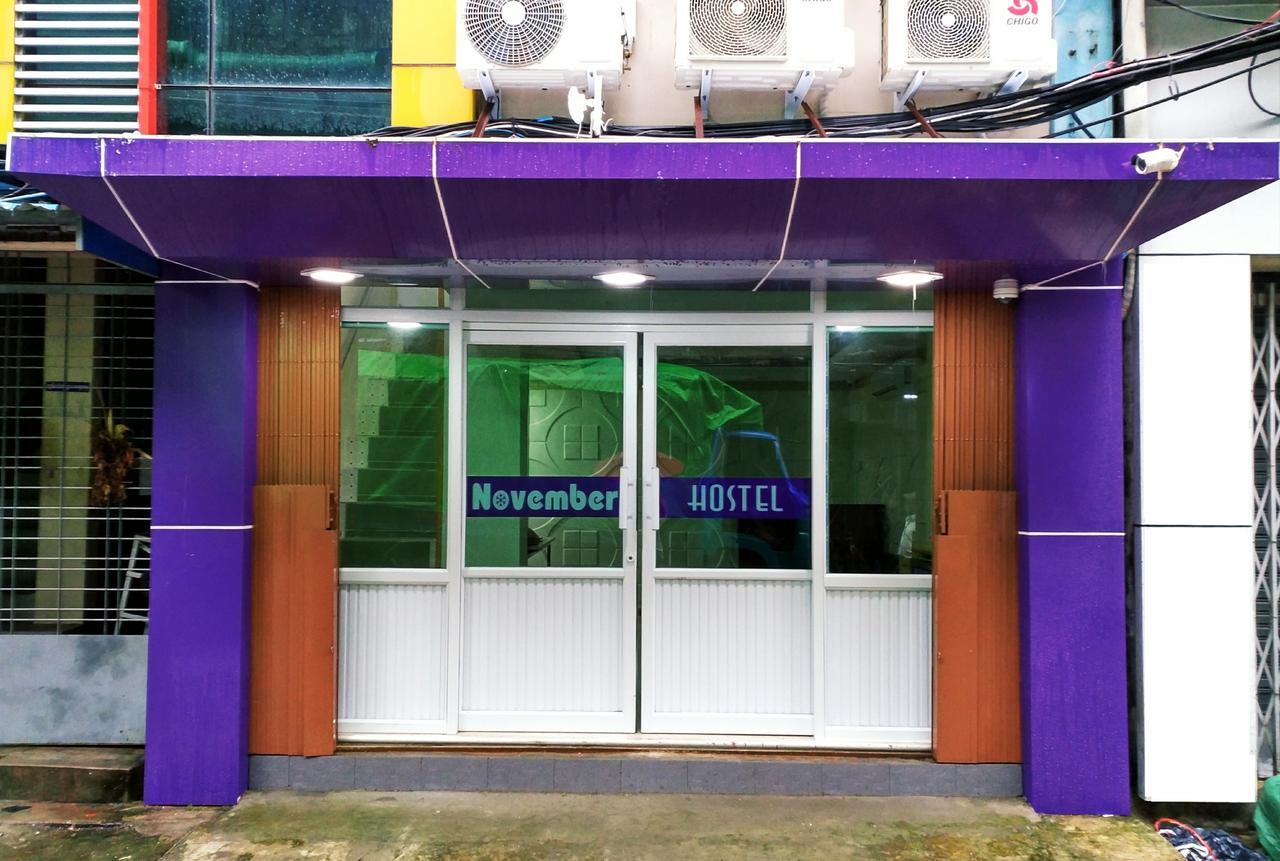 November Hostel Yangon Esterno foto